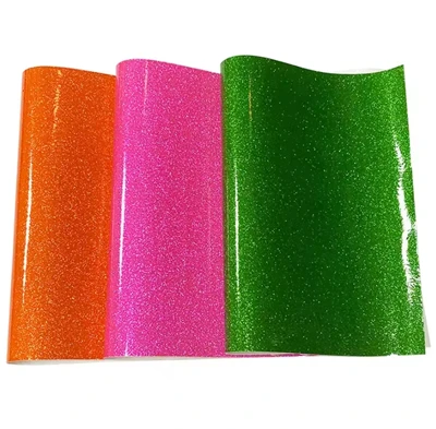 Glattes, glänzendes Glitzermaterial aus PVC-Vinyl-Kunstleder